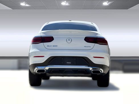 Used 2023 Mercedes-Benz GLC 300 4MATIC Coupe image 9