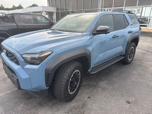 Used 2026 Toyota 4Runner TRD Off-Road Premium AWD/4WD image 7