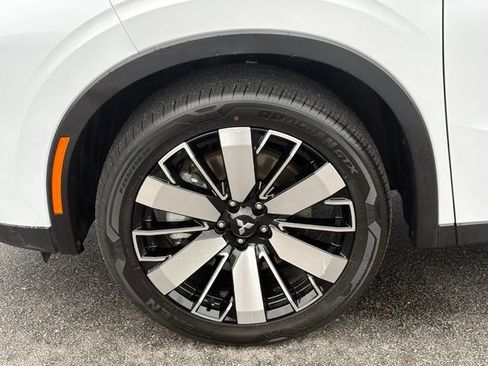 Used 2025 Mitsubishi Outlander SE FWD image 27