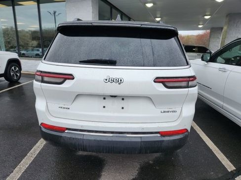 Used 2023 Jeep Grand Cherokee L Limited image 5