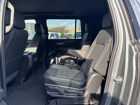 New 2026 GMC Yukon XL Denali w/ Sun & Power Step Package image 28