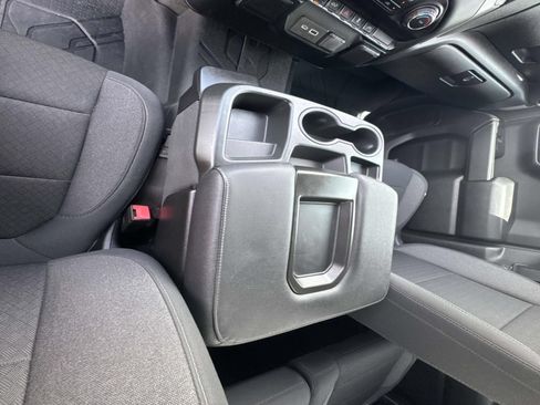 Used 2022 Chevrolet Silverado 1500 Custom w/ Safety Confidence Package AWD/4WD image 24