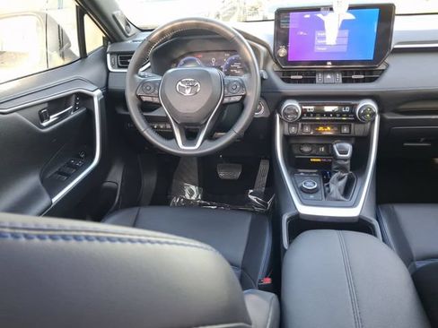 Used 2024 Toyota RAV4 XSE w/ Advanced Technology Package AWD/4WD image 8