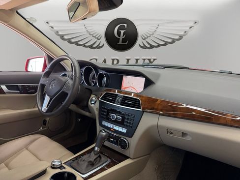 Used 2013 Mercedes-Benz C 350 Sport image 17