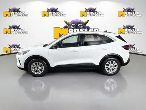 Used 2024 Ford Escape Active AWD/4WD image 8