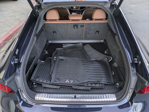 Used 2021 Audi A7 e Premium Plus w/ Black Optic Package image 6