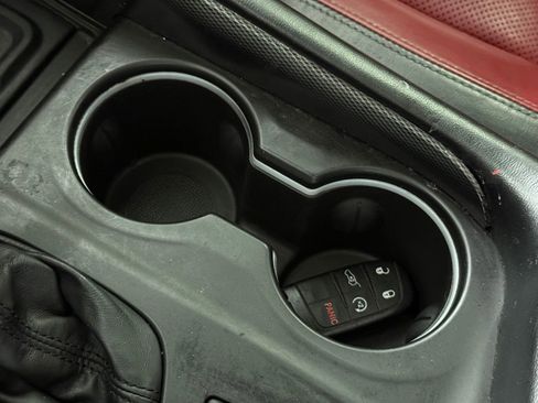 Used 2021 Dodge Durango R/T w/ Technology Group image 17