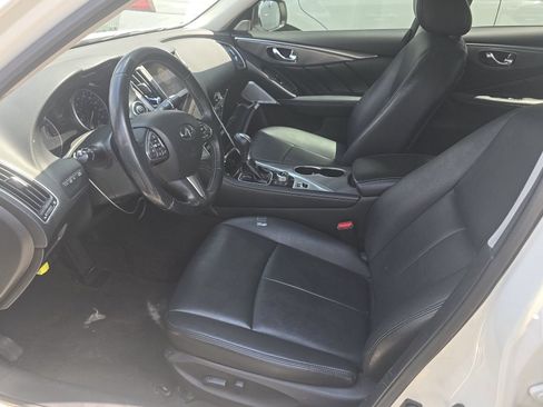 Used 2017 INFINITI Q50 3.0t Premium RWD image 6