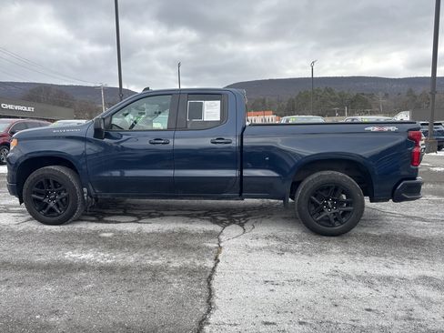 Used 2022 Chevrolet Silverado 1500 RST w/ Protection Package image 7