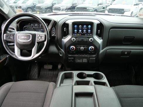Used 2021 GMC Sierra 1500 SLE w/ Preferred Package AWD/4WD image 10