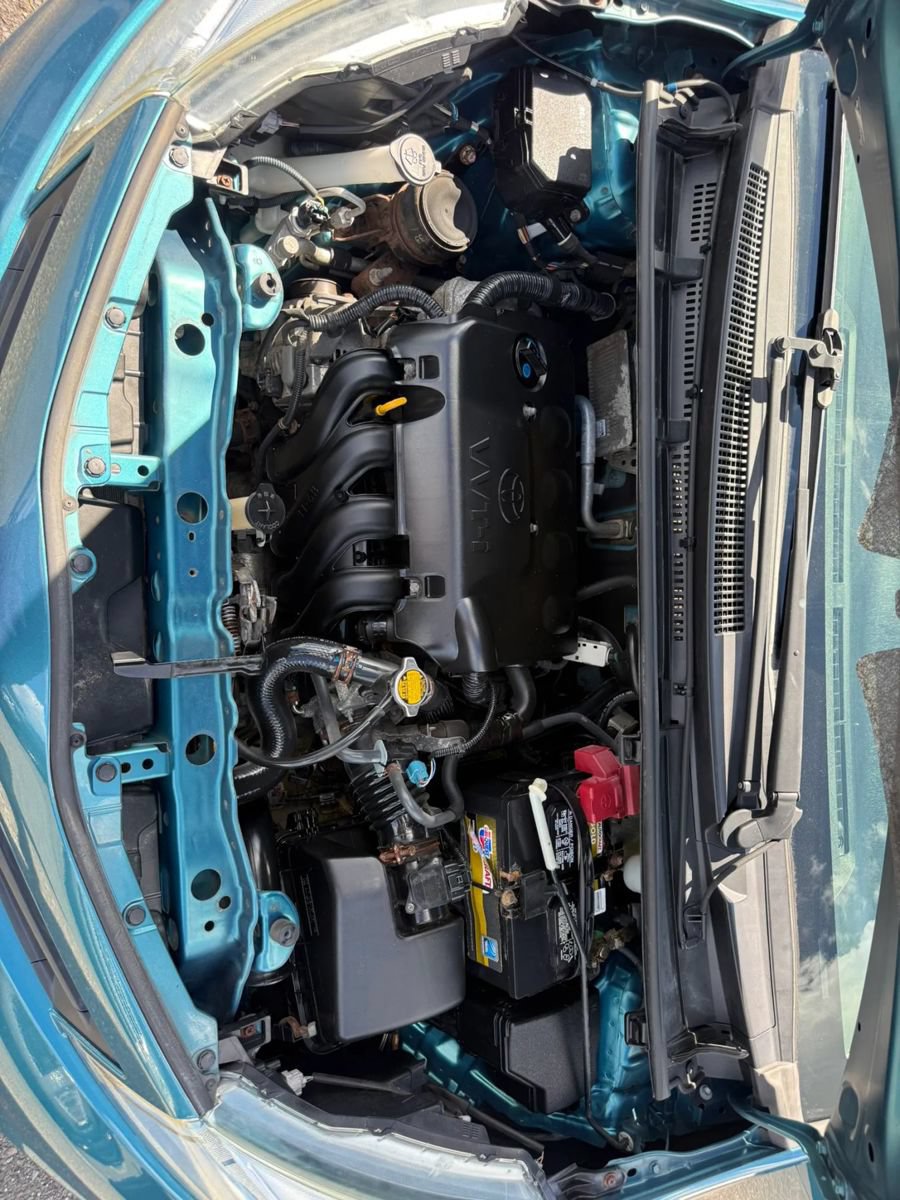 Used 2013 Toyota Yaris LE FWD image 15