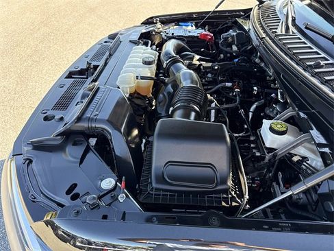 Used 2024 Ford Expedition XLT image 45