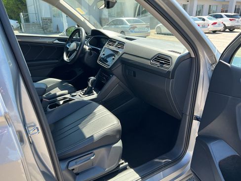 Used 2024 Volkswagen Tiguan Wolfsburg Edition AWD/4WD image 12