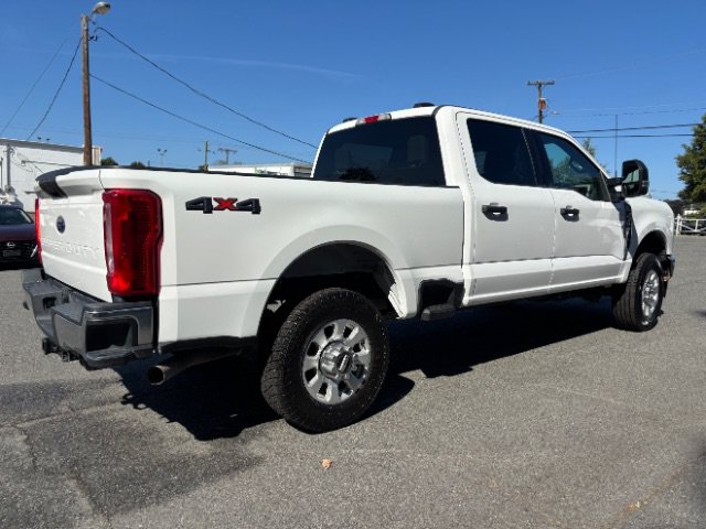Used 2023 Ford F250 XLT w/ Snow Plow Prep Package AWD/4WD image 4