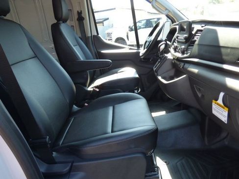New 2025 Ford Transit 250 Low Roof image 10
