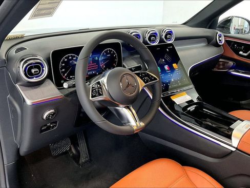 New 2026 Mercedes-Benz GLC 300 image 8