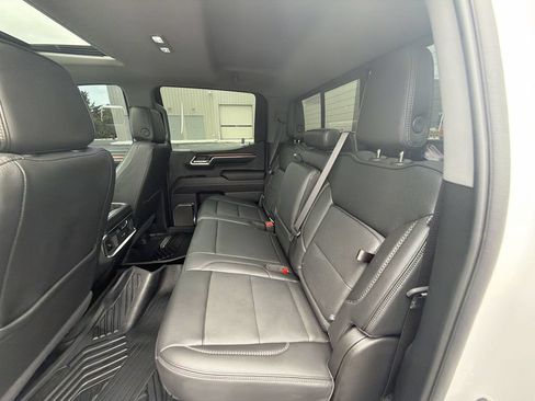 Used 2024 GMC Sierra 1500 Denali w/ Denali Reserve Package AWD/4WD image 22