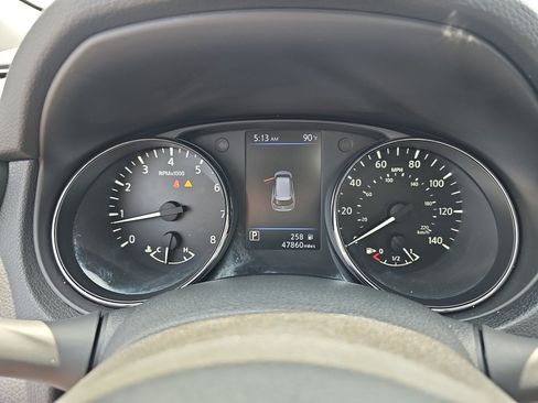 Used 2020 Nissan Rogue S AWD/4WD image 16