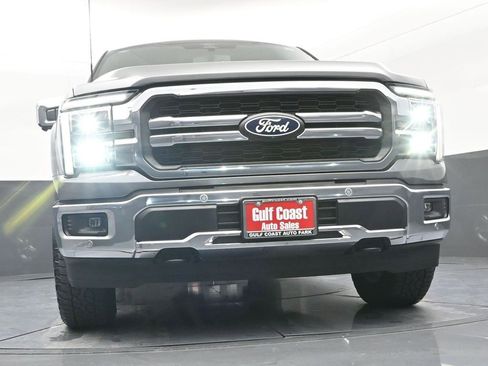 Used 2025 Ford F150 Lariat w/ FX4 Off-Road Package image 34
