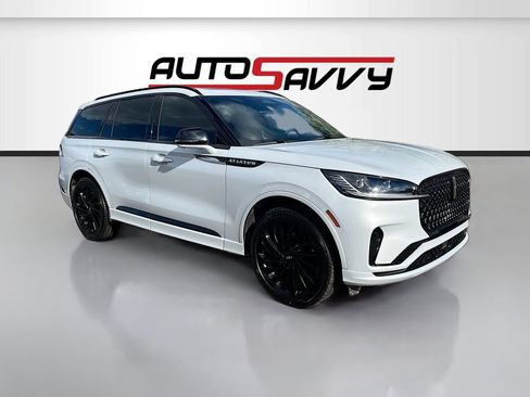Used 2025 Lincoln Aviator Reserve w/ Equipment Group 201A AWD/4WD image 1
