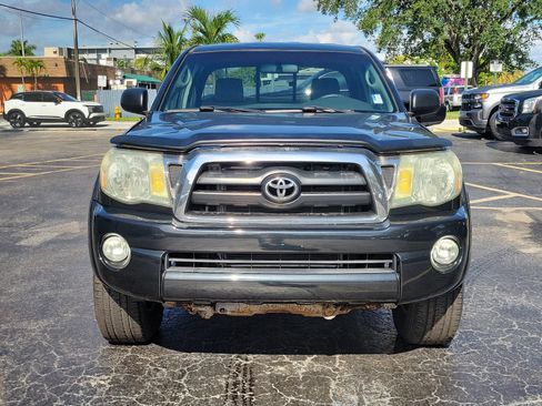 Used 2005 Toyota Tacoma 4x4 Access Cab image 2