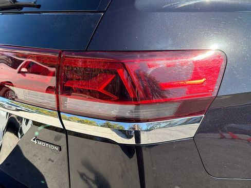 Used 2024 Volkswagen Atlas SE image 10