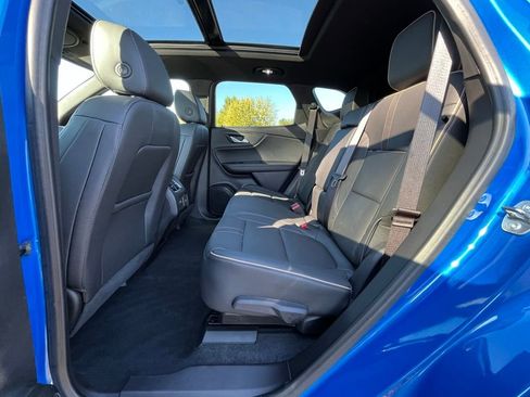 Certified 2025 Chevrolet Blazer Premier w/ Driver Confidence II Package image 18