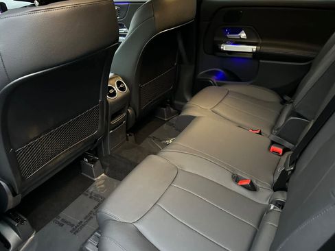 New 2026 Mercedes-Benz GLB 250 image 11