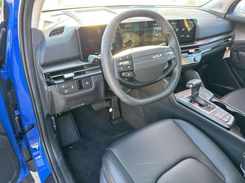 New 2026 Kia Sportage EX w/ EX Panorama Roof Package FWD image 22
