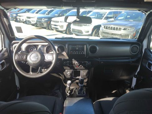 Used 2022 Jeep Gladiator Sport AWD/4WD image 30
