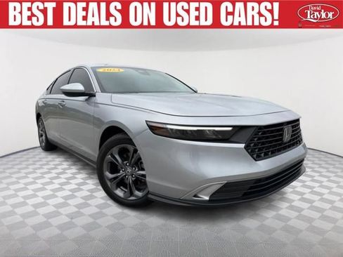 Used 2024 Honda Accord EX image 1