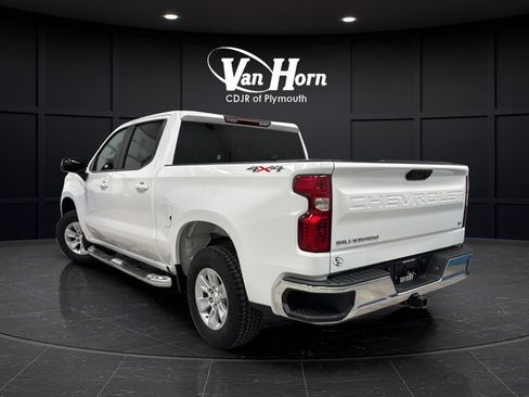 Used 2023 Chevrolet Silverado 1500 LT AWD/4WD image 5