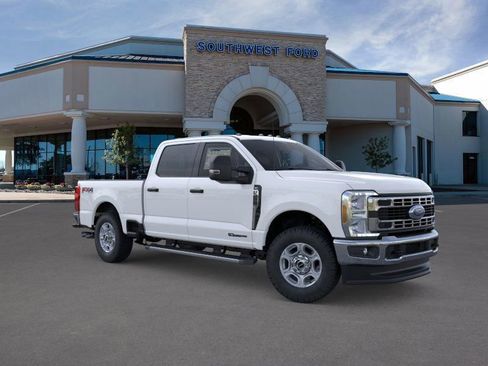 New 2026 Ford F250 XLT w/ FX4 Off-Road Package image 7