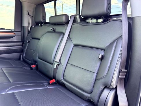 Used 2024 GMC Sierra 2500 Denali w/ Denali Reserve Package image 19