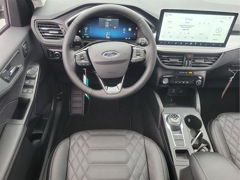 New 2024 Ford Escape SE w/ PHEV Premium Package image 8