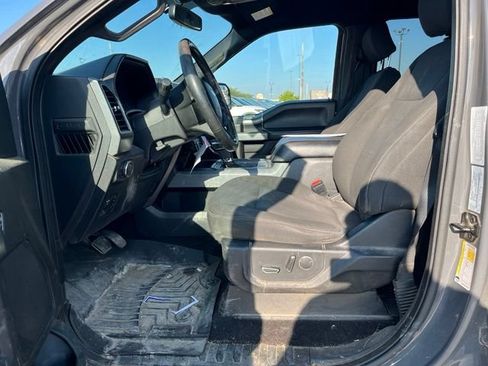 Used 2018 Ford F150 XLT w/ Equipment Group 302A Luxury AWD/4WD image 2