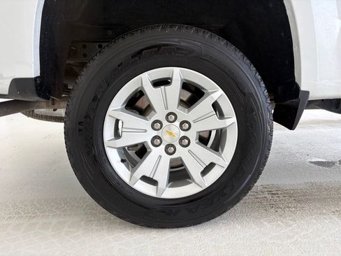Used 2022 Chevrolet Colorado LT w/ Fleet Safety Package RWD image 20