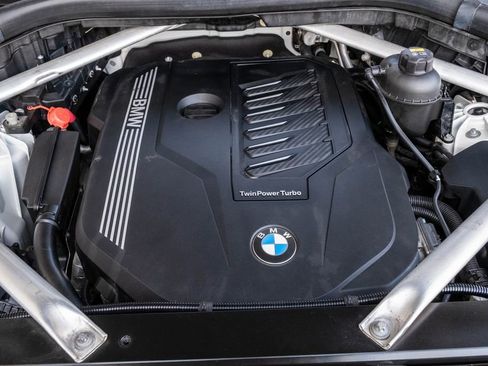 Used 2020 BMW X5 xDrive40i w/ Convenience Package image 32