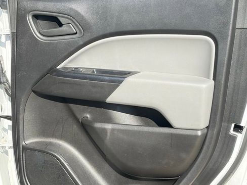 Used 2021 Chevrolet Colorado W/T w/ WT Convenience Package image 16