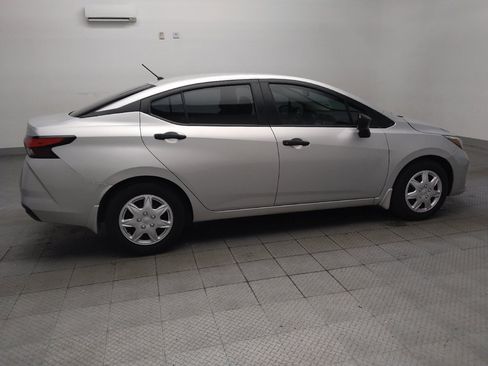 Used 2025 Nissan Versa S w/ Trunk Package FWD image 10
