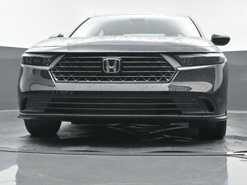 Certified 2025 Honda Accord LX image 20