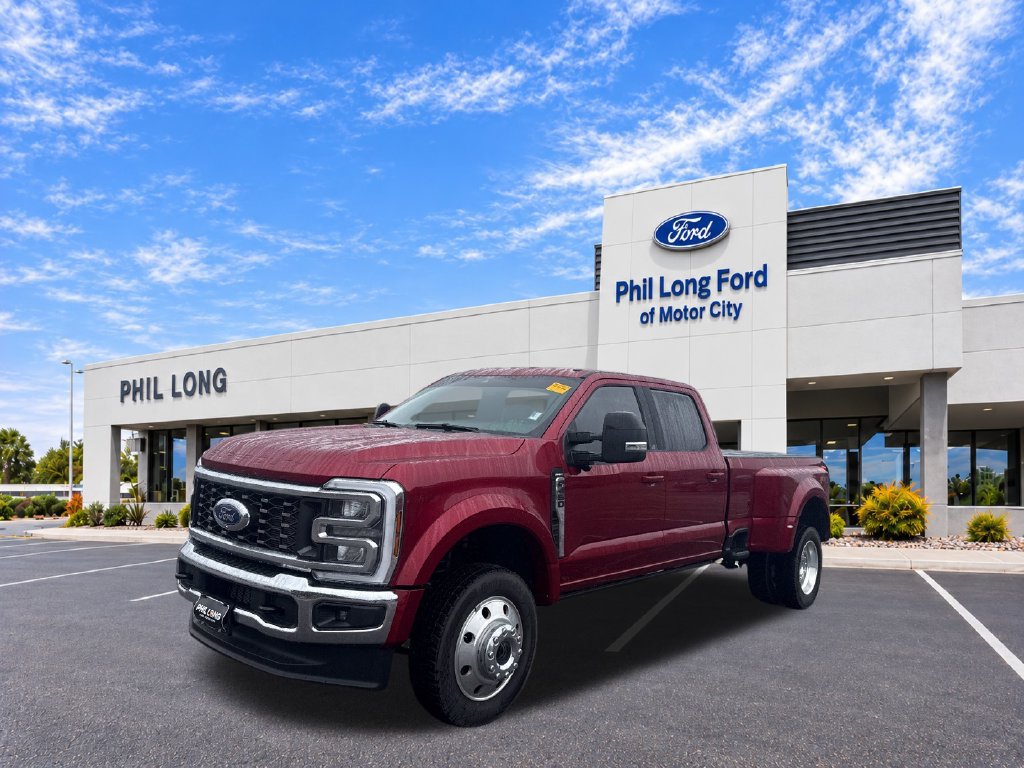 Used 2026 Ford F450 Lariat w/ FX4 Off-Road Package AWD/4WD image 4