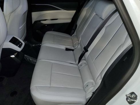 New 2026 Cadillac Lyriq Sport RWD image 11