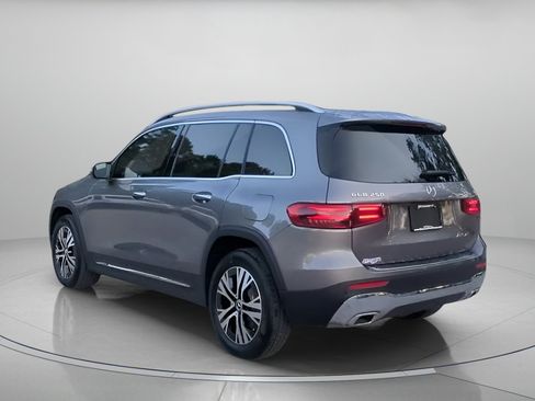 Used 2026 Mercedes-Benz GLB 250 w/ Exclusive Package image 20