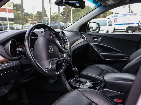 Used 2017 Hyundai Santa Fe FWD w/ SE Ultimate Tech Package 03 image 8