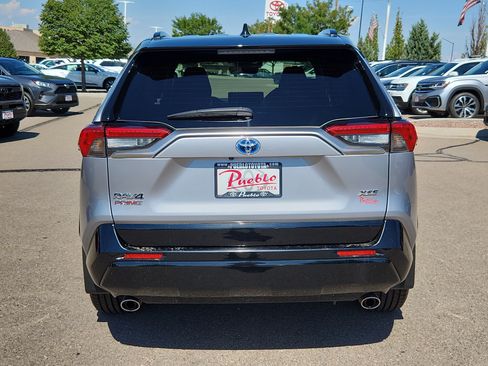 Used 2024 Toyota RAV4 XSE w/ Weather Package AWD/4WD image 15