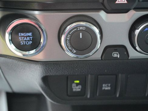 Used 2023 Toyota Tacoma SR5 w/ Technology Package image 26