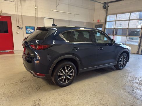 Used 2017 MAZDA CX-5 Grand Touring w/ Premium Package AWD/4WD image 8