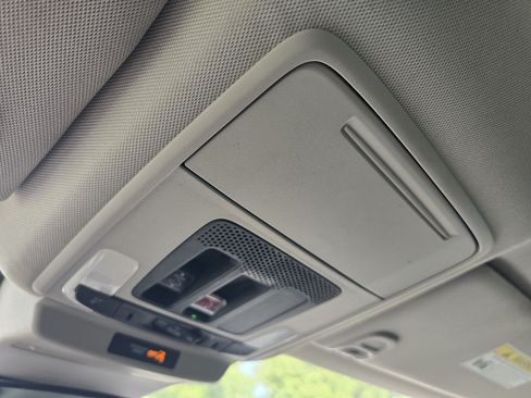 Used 2023 Honda Accord EX image 24