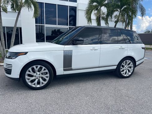 Used 2018 Land Rover Range Rover Supercharged AWD/4WD image 37